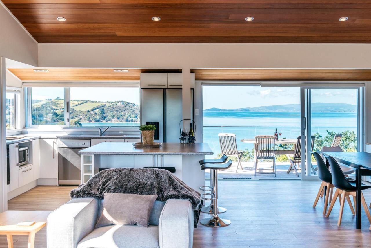 Villa Ocean View Te Whau Bay Esterno foto