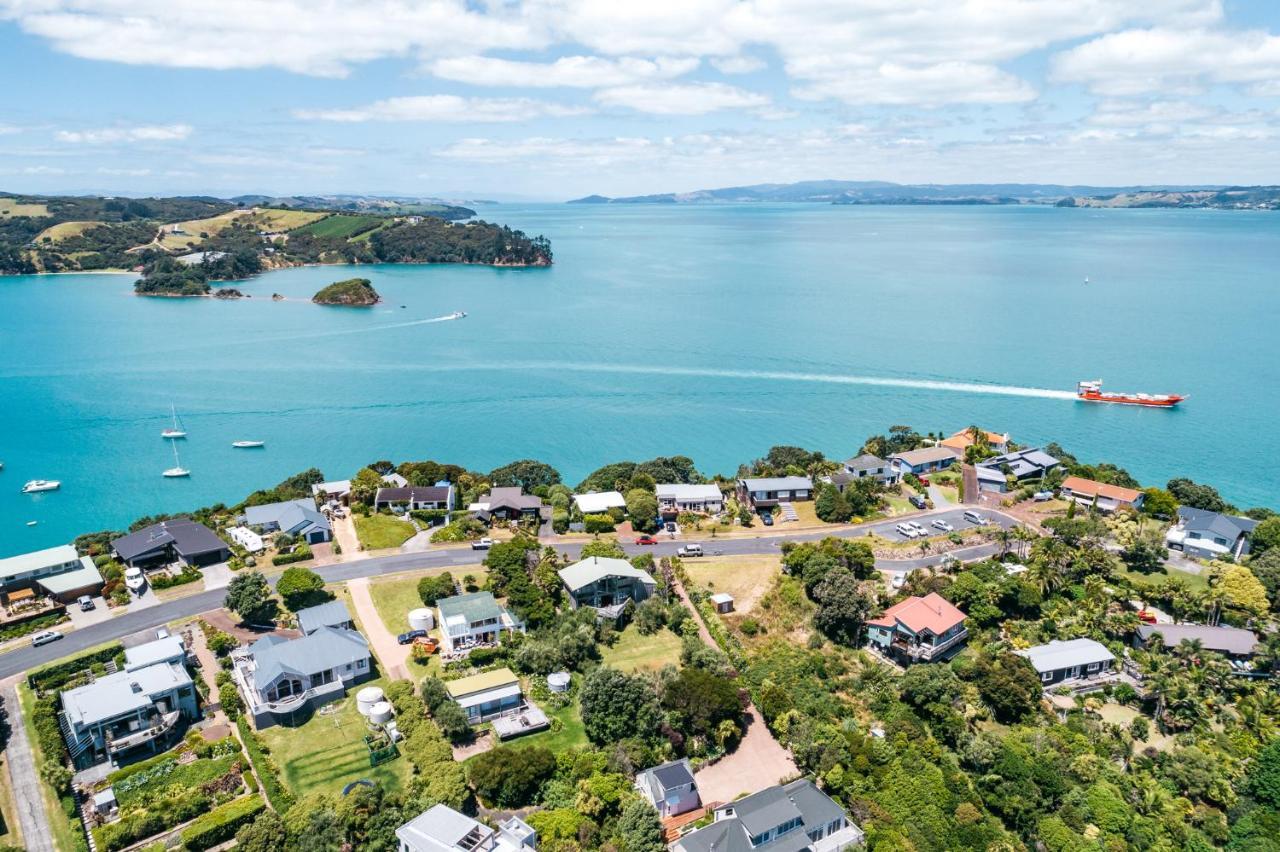 Villa Ocean View Te Whau Bay Esterno foto